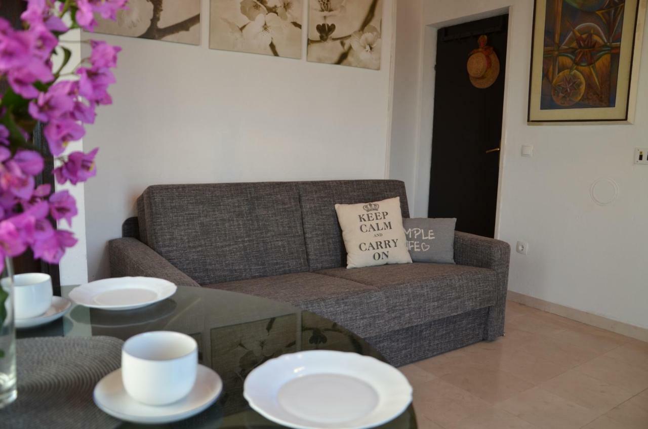 Luana Apartment Milna  Eksteriør bilde