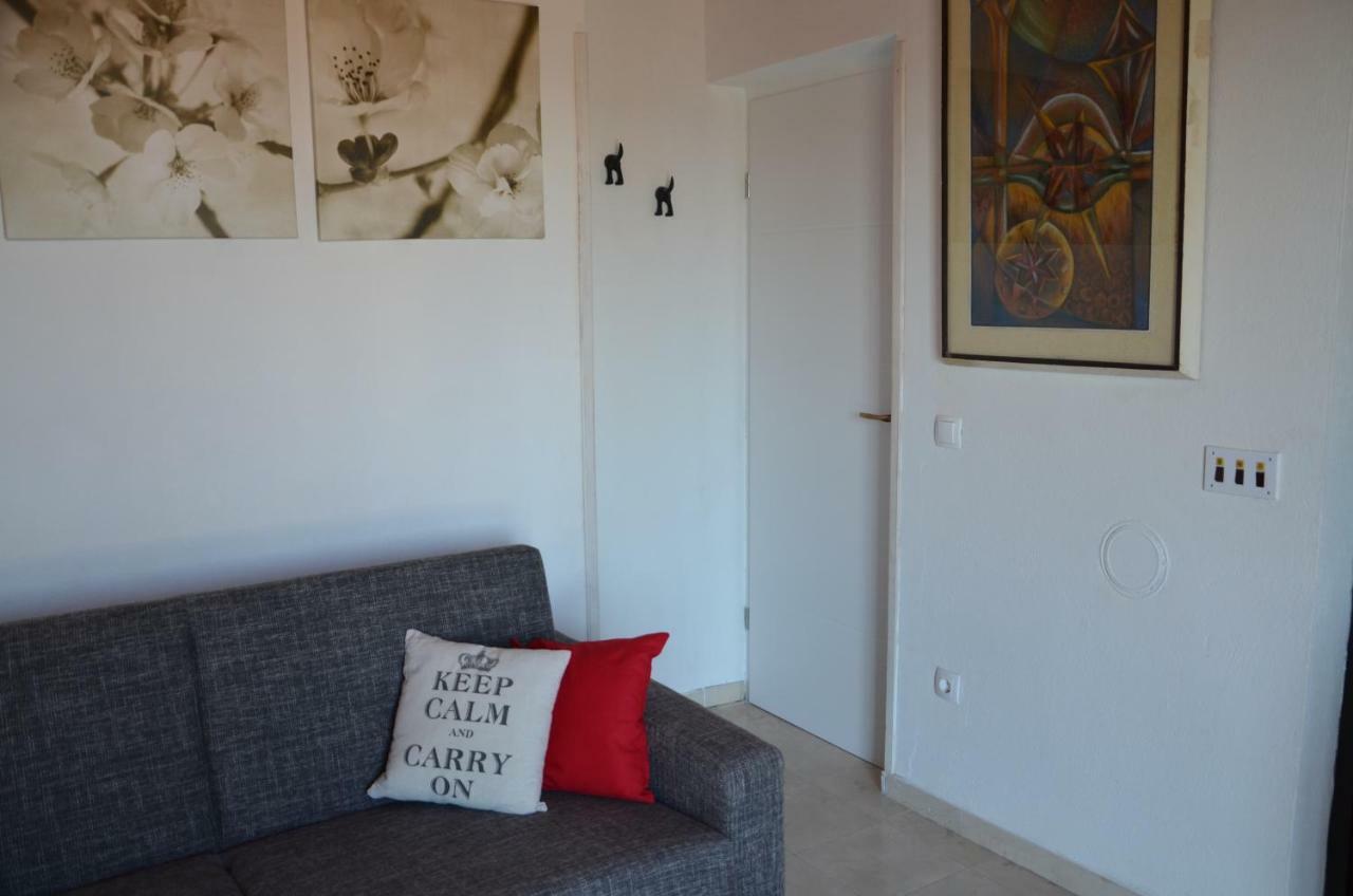 Luana Apartment Milna  Eksteriør bilde